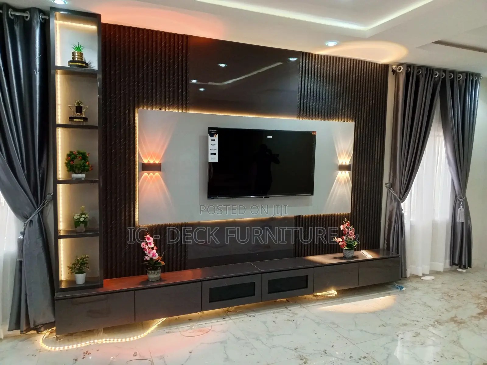 TVS70 Wall Cladding + TV Console