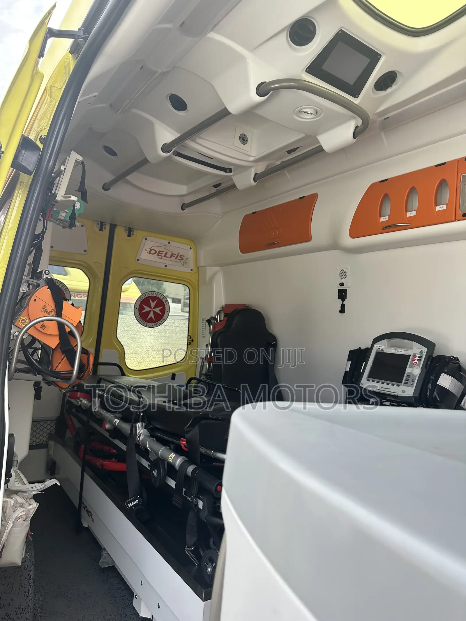 Mercedes-Benz Sprinter 2018 Orange