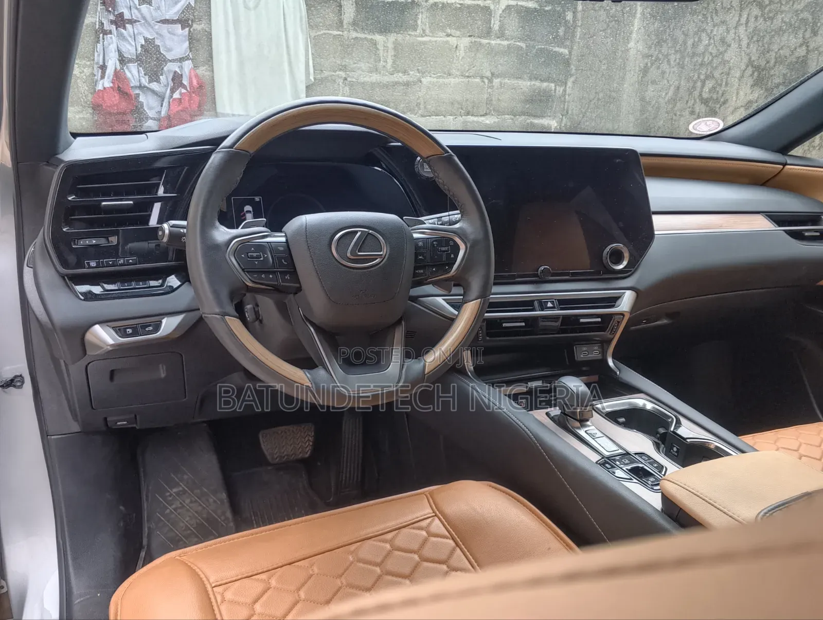 Lexus RX 2023 Silver