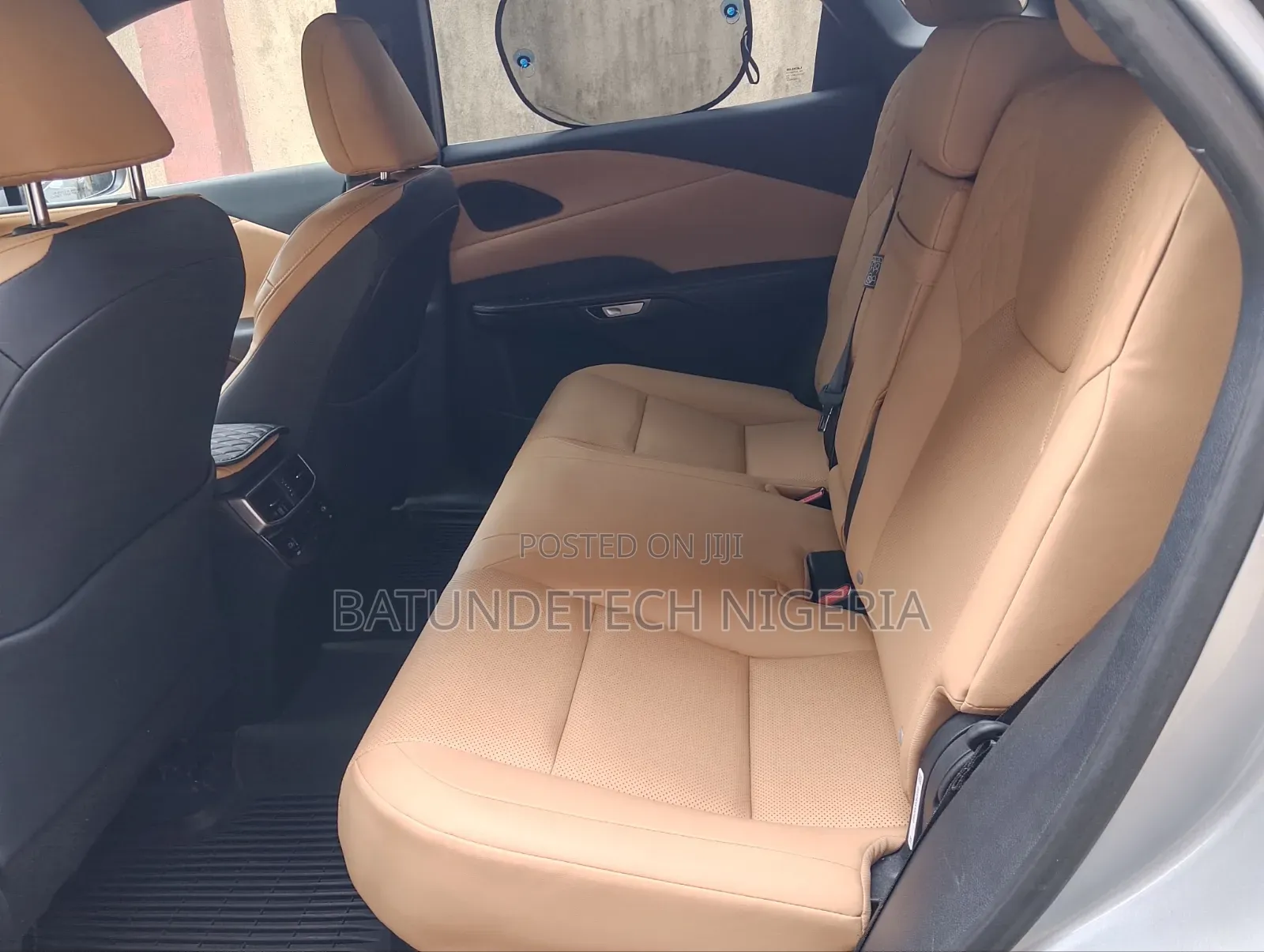 Lexus RX 2023 Silver