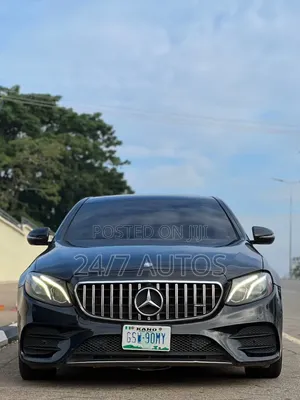 Mercedes-Benz E300 2016 Black