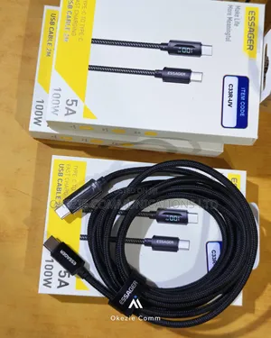 (Item: C33r-Uv) USB-C to C, 2 Meters Cable With Display (100w)