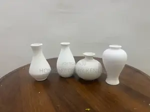 Minimal Ceramic Flower Vases