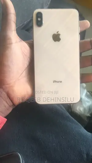 Apple iPhone XS Max 64 GB Gold