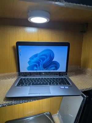 Laptop HP EliteBook 840 G3 8GB Intel Core i5 SSD 256GB