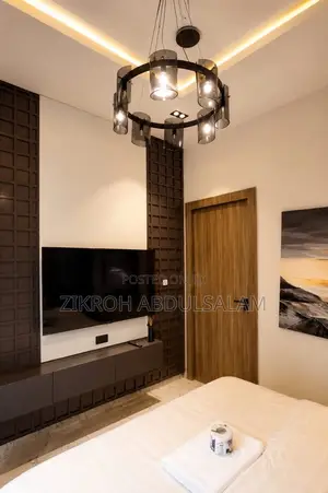 Serviced Apartment