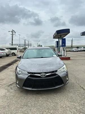 Toyota Camry 2016 Gray