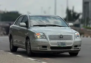 Toyota Avensis 2005
