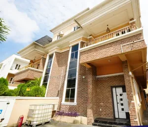 4bdrm Maisonette in Banana Island for sale