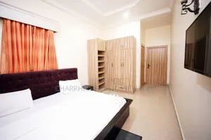 4bdrm Maisonette in Banana Island for sale