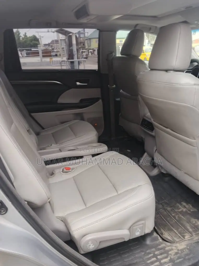 Toyota Highlander 2015