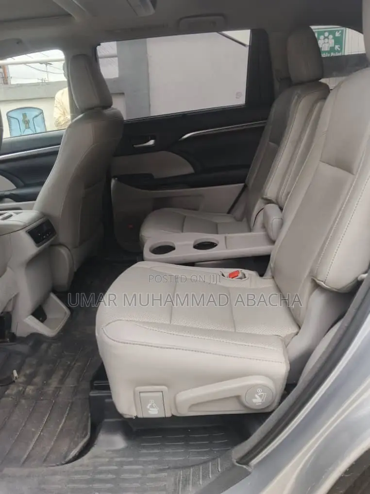 Toyota Highlander 2015
