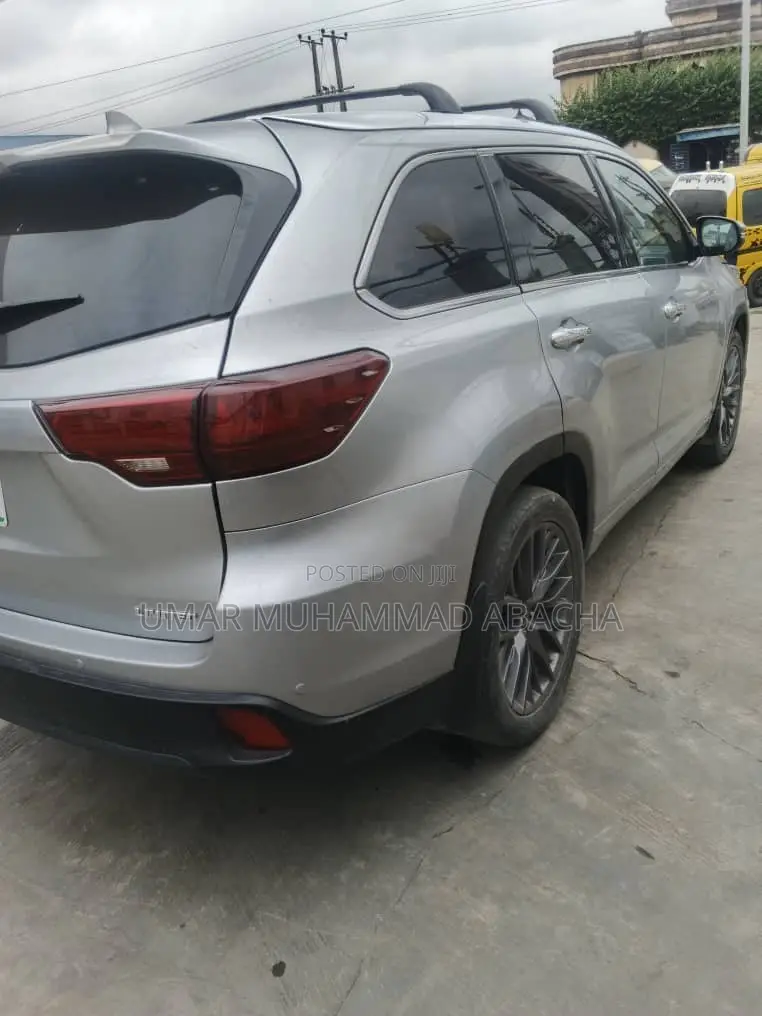 Toyota Highlander 2015