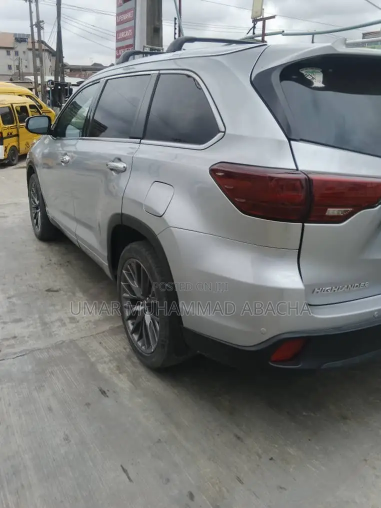 Toyota Highlander 2015