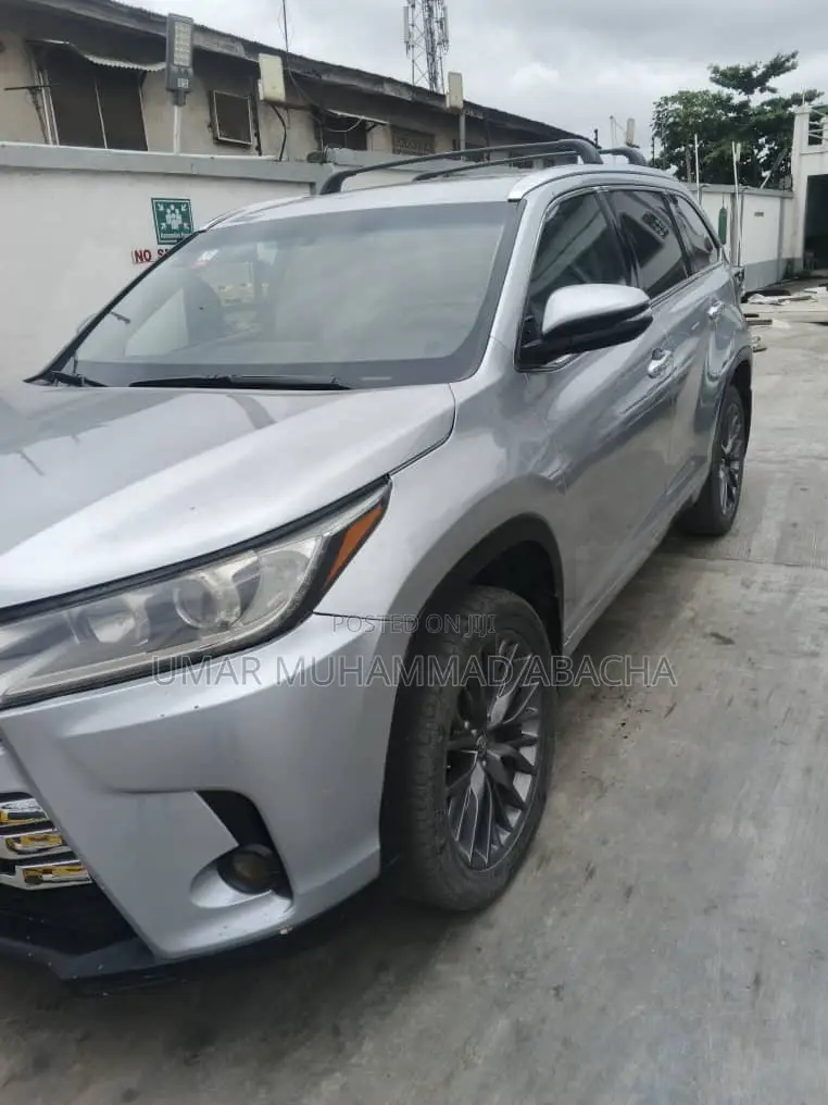 Toyota Highlander 2015