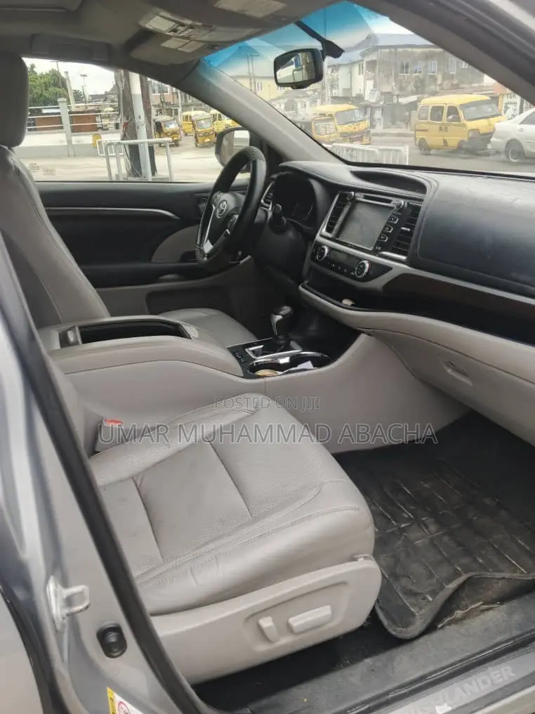 Toyota Highlander 2015