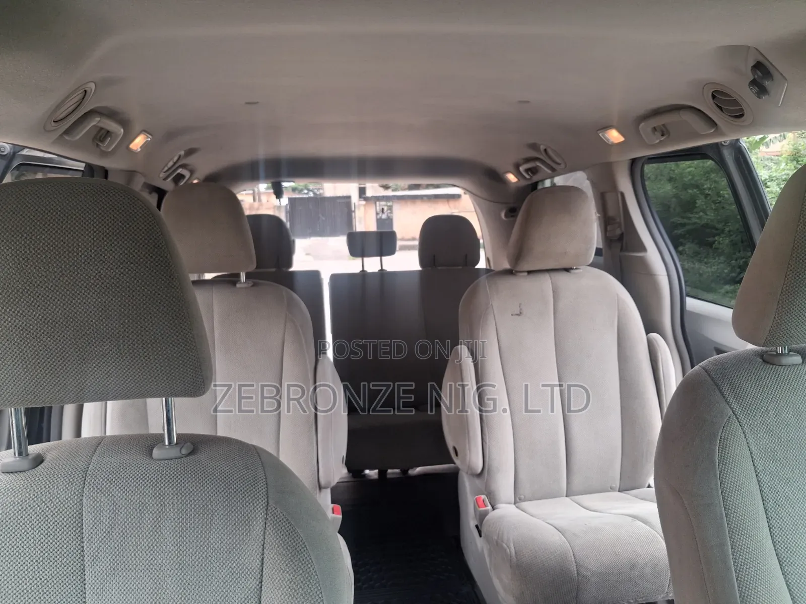 Toyota Sienna 2013 Green
