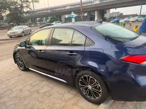 Toyota Corolla 2020 Blue