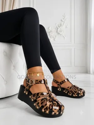 Cover Shoe