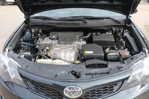 Toyota Camry SE 4dr Sedan (2.5L 4cyl 6A) 2013 Blue