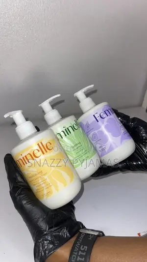 Original Oriflame Feminelle Intimate Wash – Gentle Refreshing