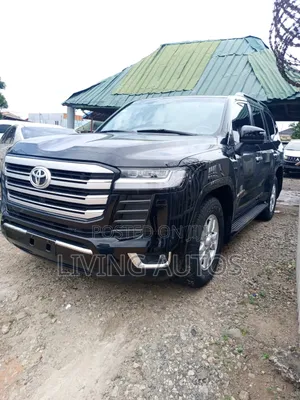 Toyota Land Cruiser 2011 Black