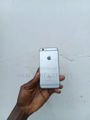 Apple iPhone 6s 32 GB Silver