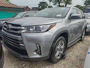 Toyota Highlander 2015 Gray
