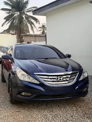 Hyundai Sonata SE 2.0T Sedan FWD (2.0L 4cyl 6A) 2011 Blue
