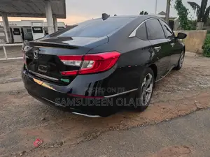 Honda Accord 2018 Black