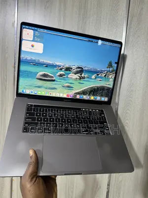 Laptop Apple MacBook Pro 2019 32GB Intel Core i9 SSD 1T