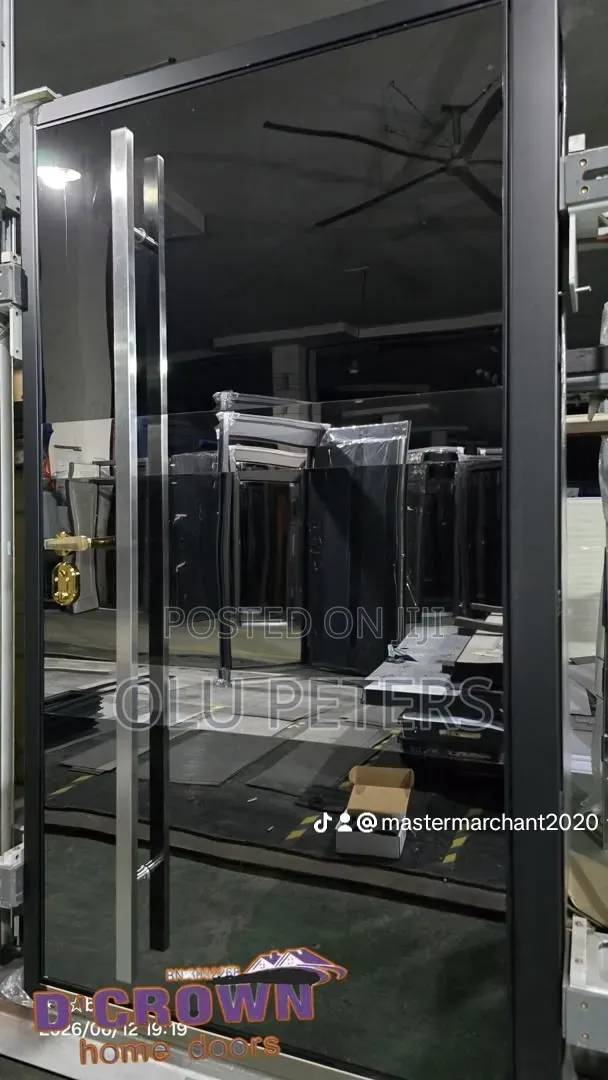 New Arrival Pivot 4ft Door