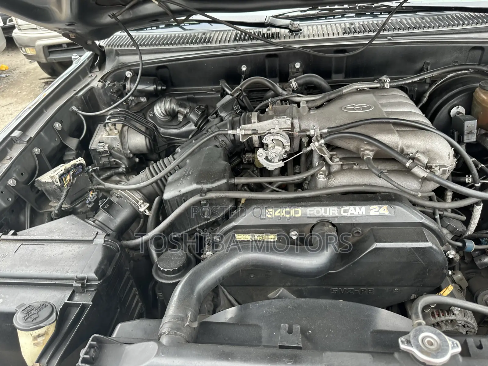 Toyota 4-Runner 2000 Green