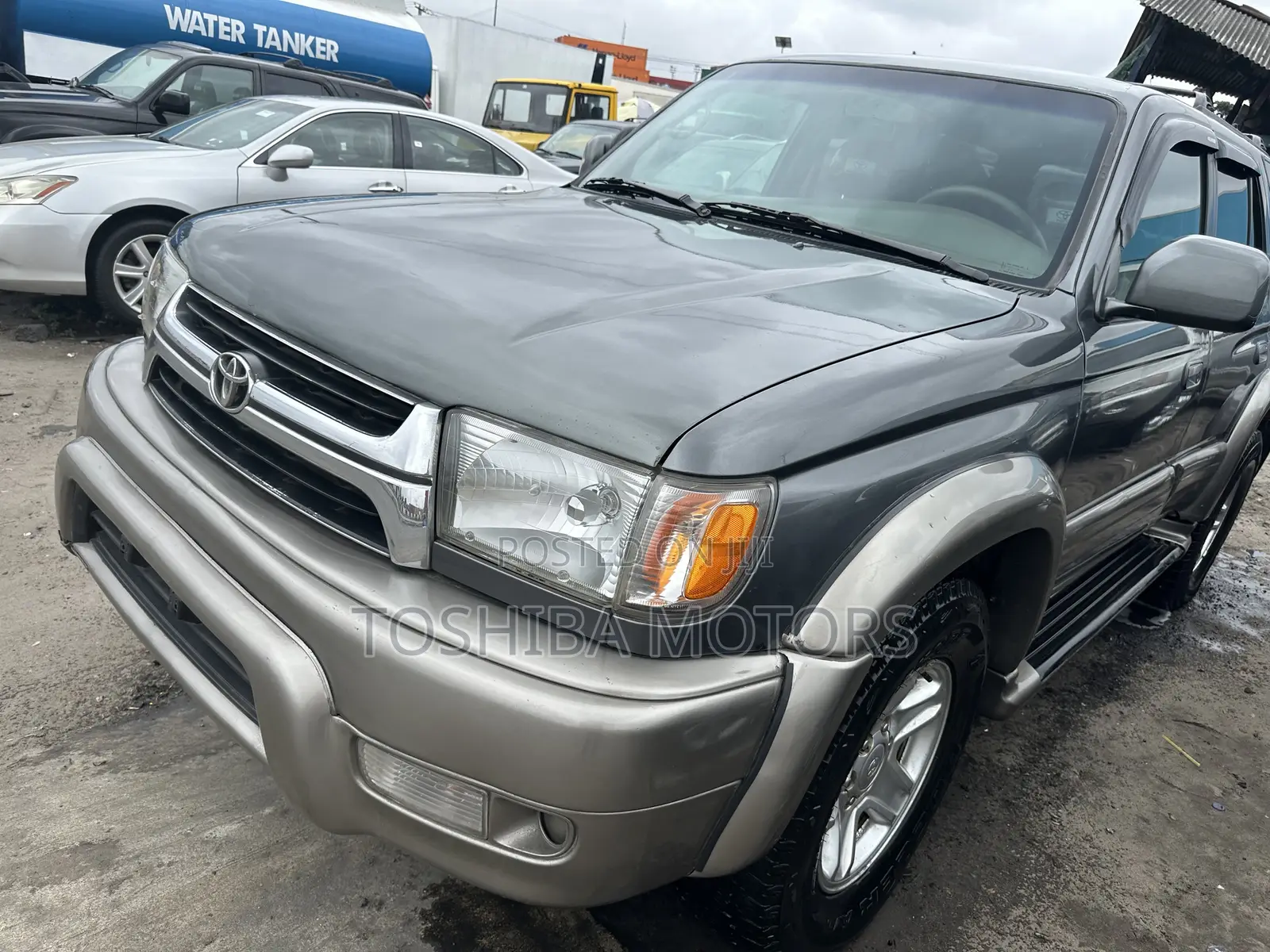Toyota 4-Runner 2000 Green