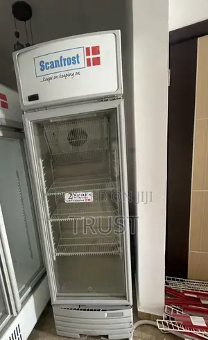 Single Door Chiller – Neat Good Working Condition