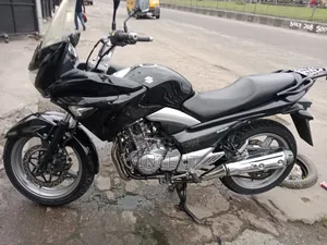 Suzuki Inazuma 2012 Black
