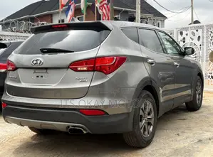 Hyundai Santa Fe GLS 4dr SUV AWD (3.3L 6cyl 6A) 2014
