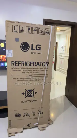 Refrigerator