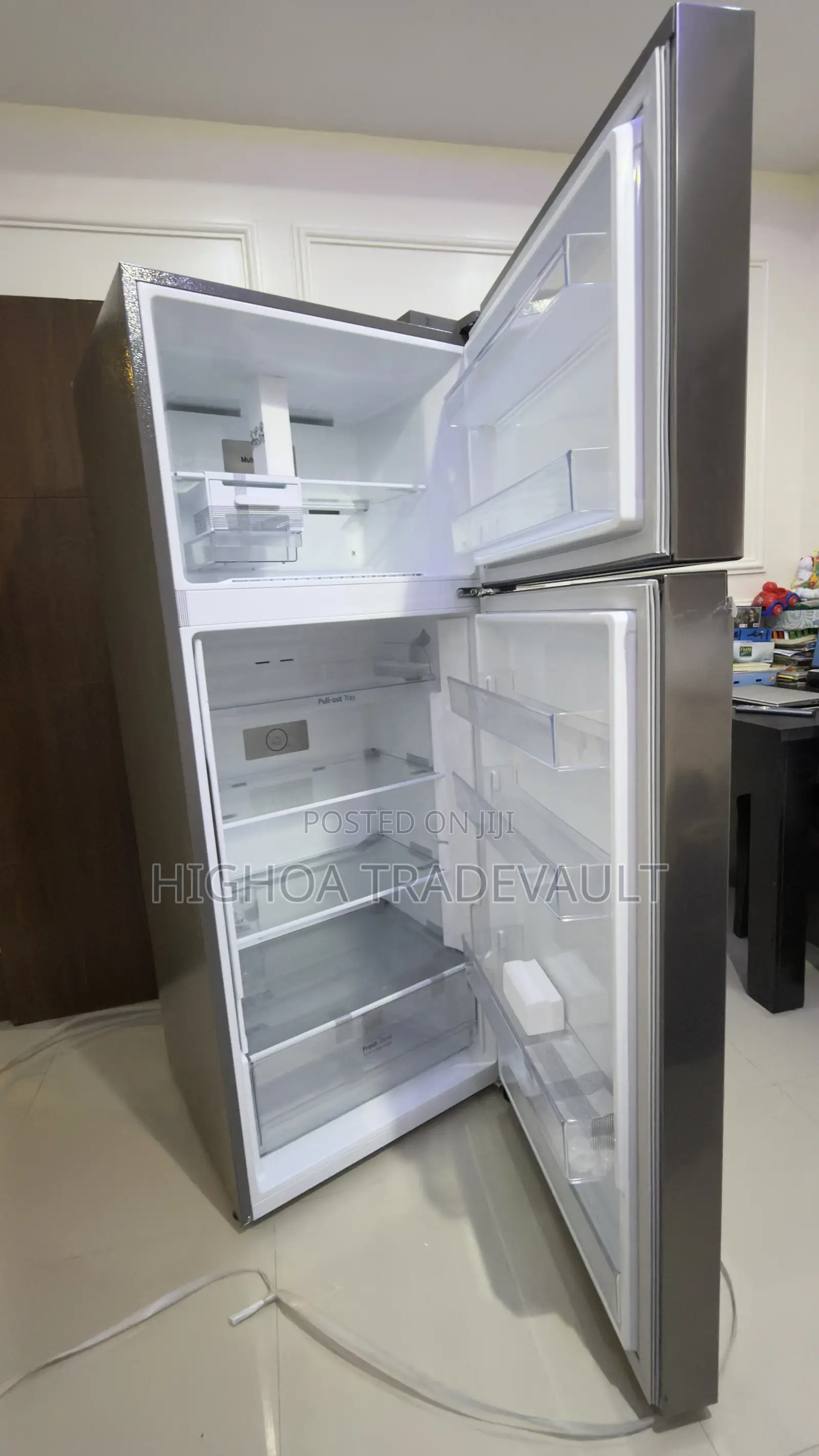 Refrigerator