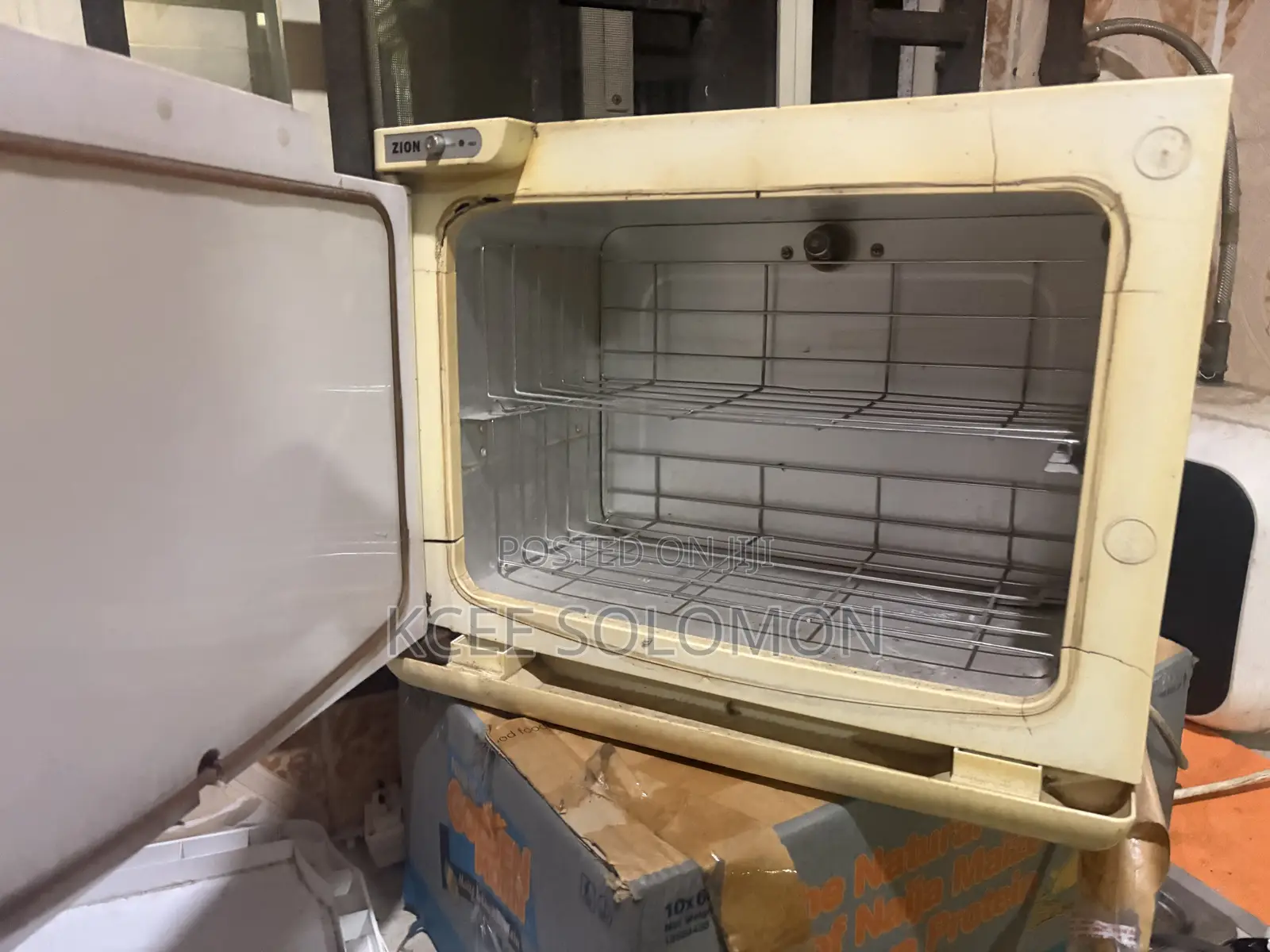 ZION UV Towel Warmer