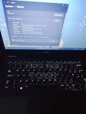 Laptop Dell Latitude E7270 8GB Intel Core i7 SSD 256GB