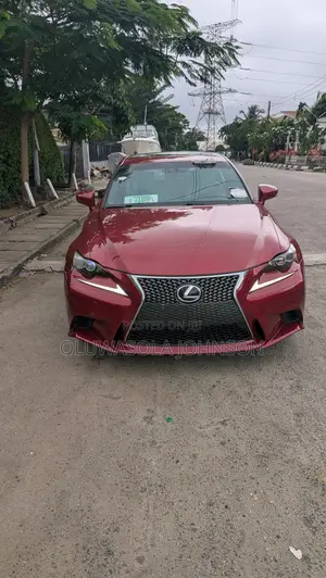 Lexus IS 2015 Red