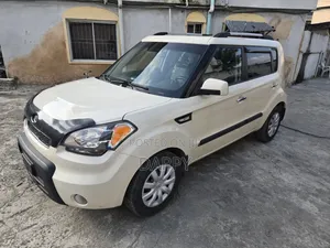 Kia Soul 2011 Beige
