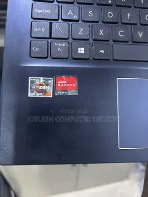 Laptop Asus 8GB AMD Ryzen 7 SSD 256GB