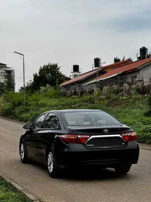 Toyota Camry 2016 Black