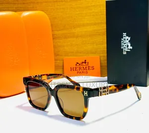 HERMES Sunglasses