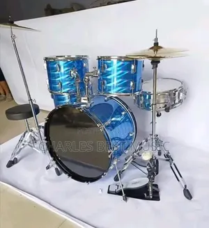 Very Good Quality Yamaha 5set of Drum Set