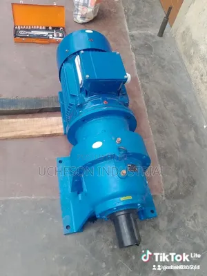 Clusher Machine