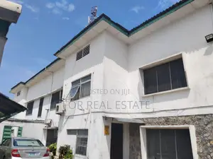 3bdrm Block of Flats in Park Lane Estate, Apapa G.R.A for sale