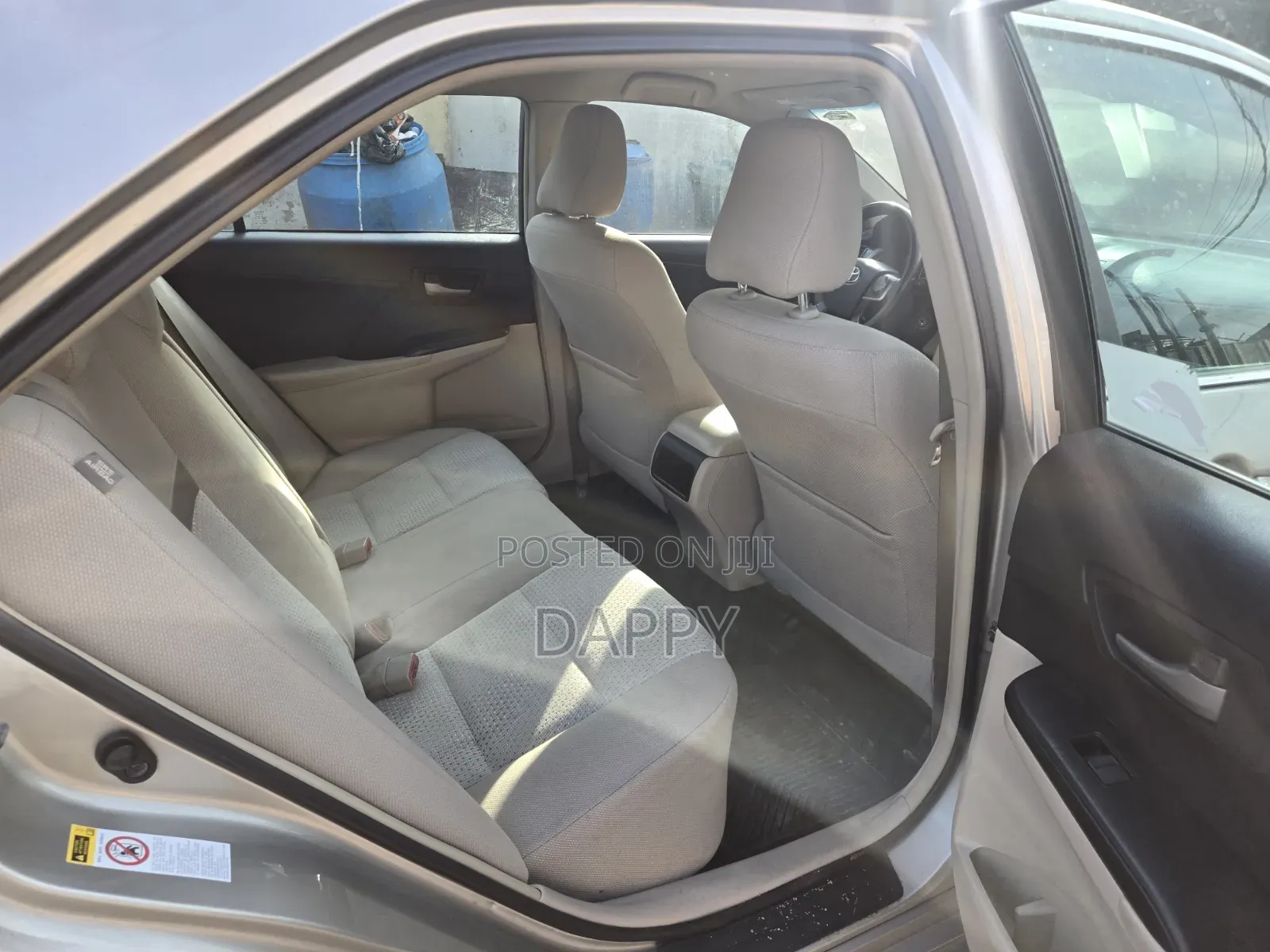 Toyota Camry 2012 Off white